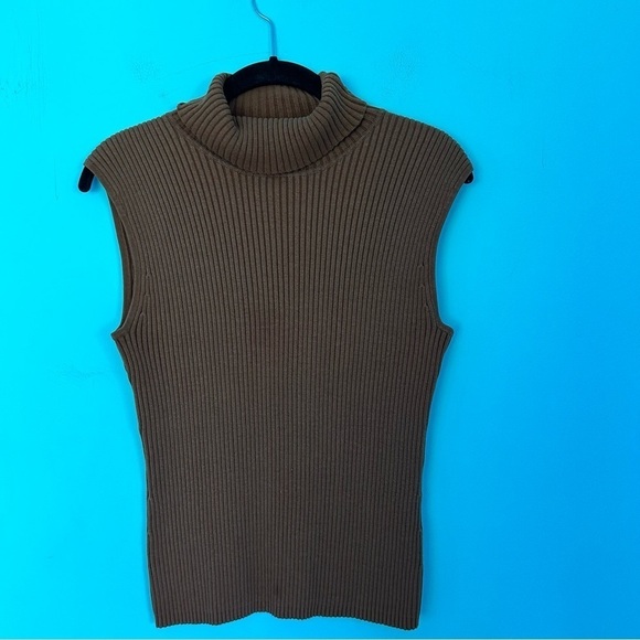 Chico’s Brown Silk Sleeveless Turtleneck Blouse Size Medium - Picture 1 of 10